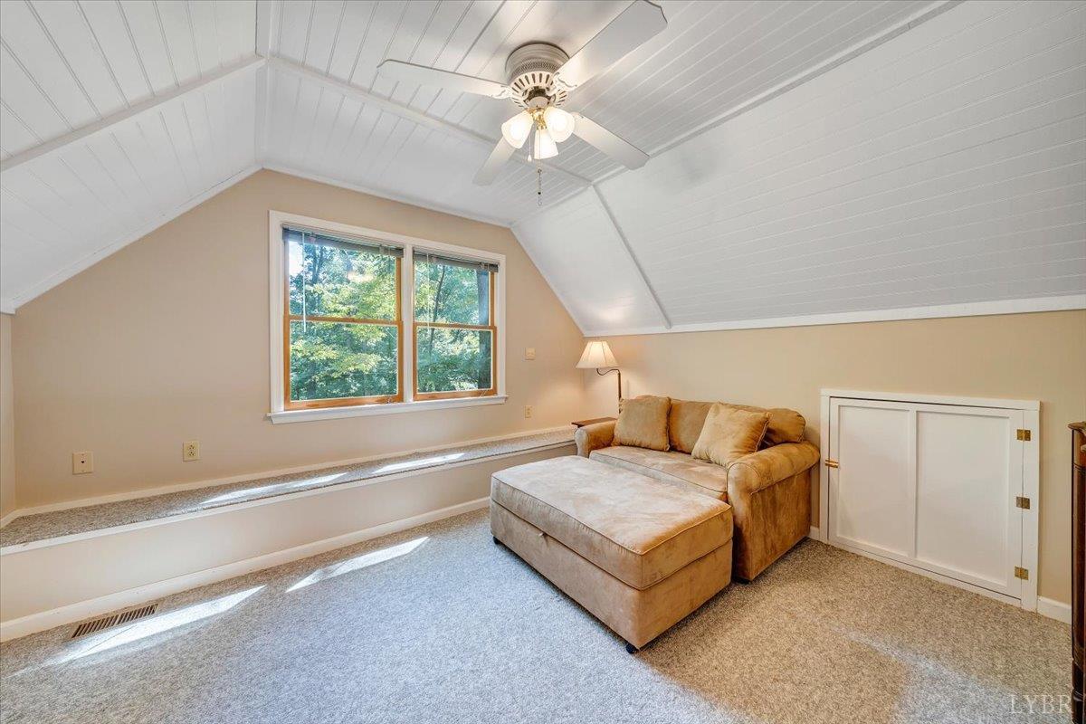 7876 Peaks Road Bedford, VA 24523 - Photo 19 of 36 Gallery Image 19