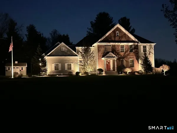 $825,000 | 2 Gatehouse Road, Granby, CT 06035