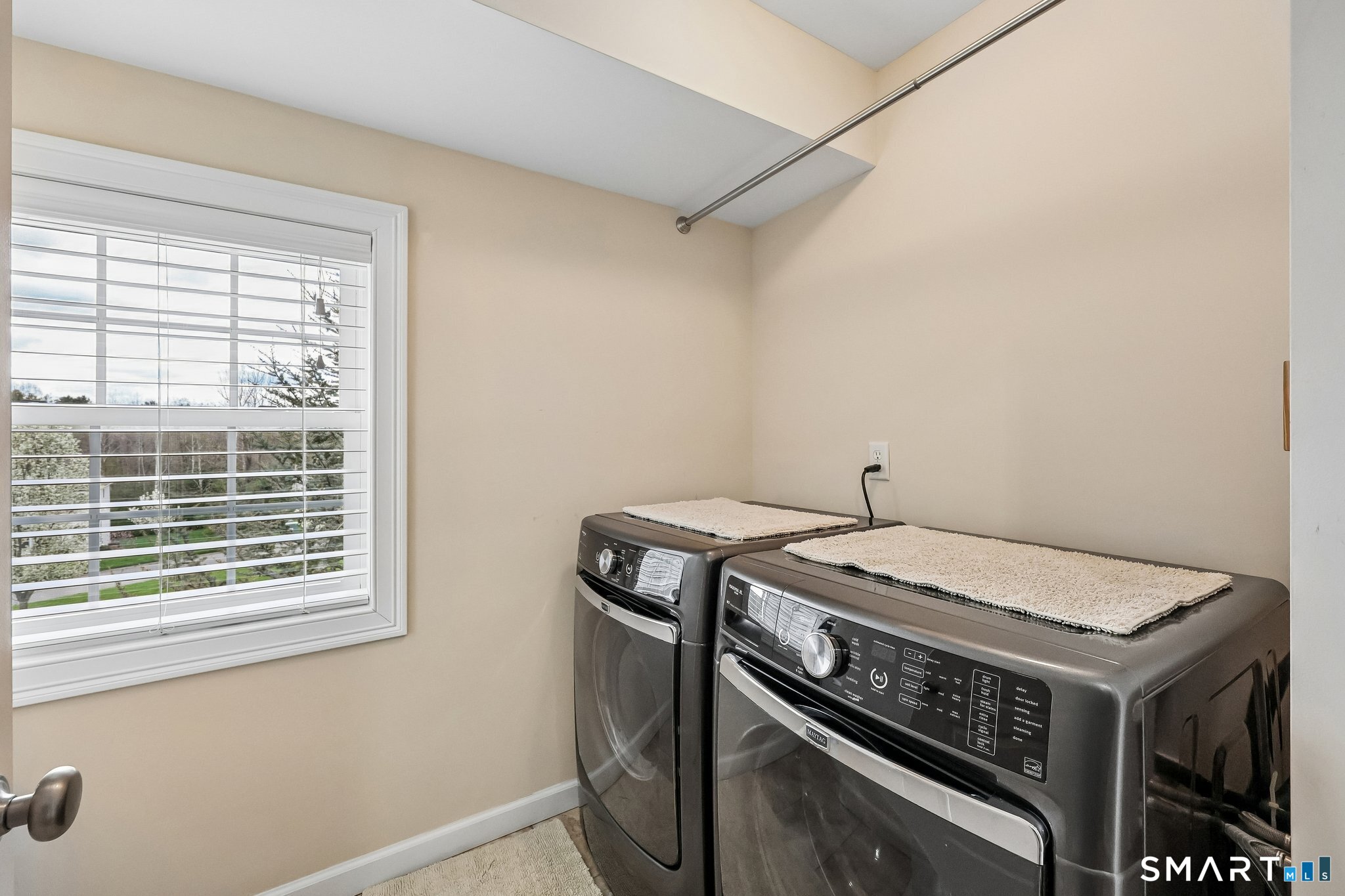 2 Gatehouse Road Granby, CT 06035 - Photo 26 of 40 a utility room with dryer and washer