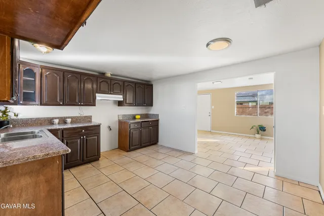 $429,000 | 1252 East Ave R 6, Palmdale, CA 93550