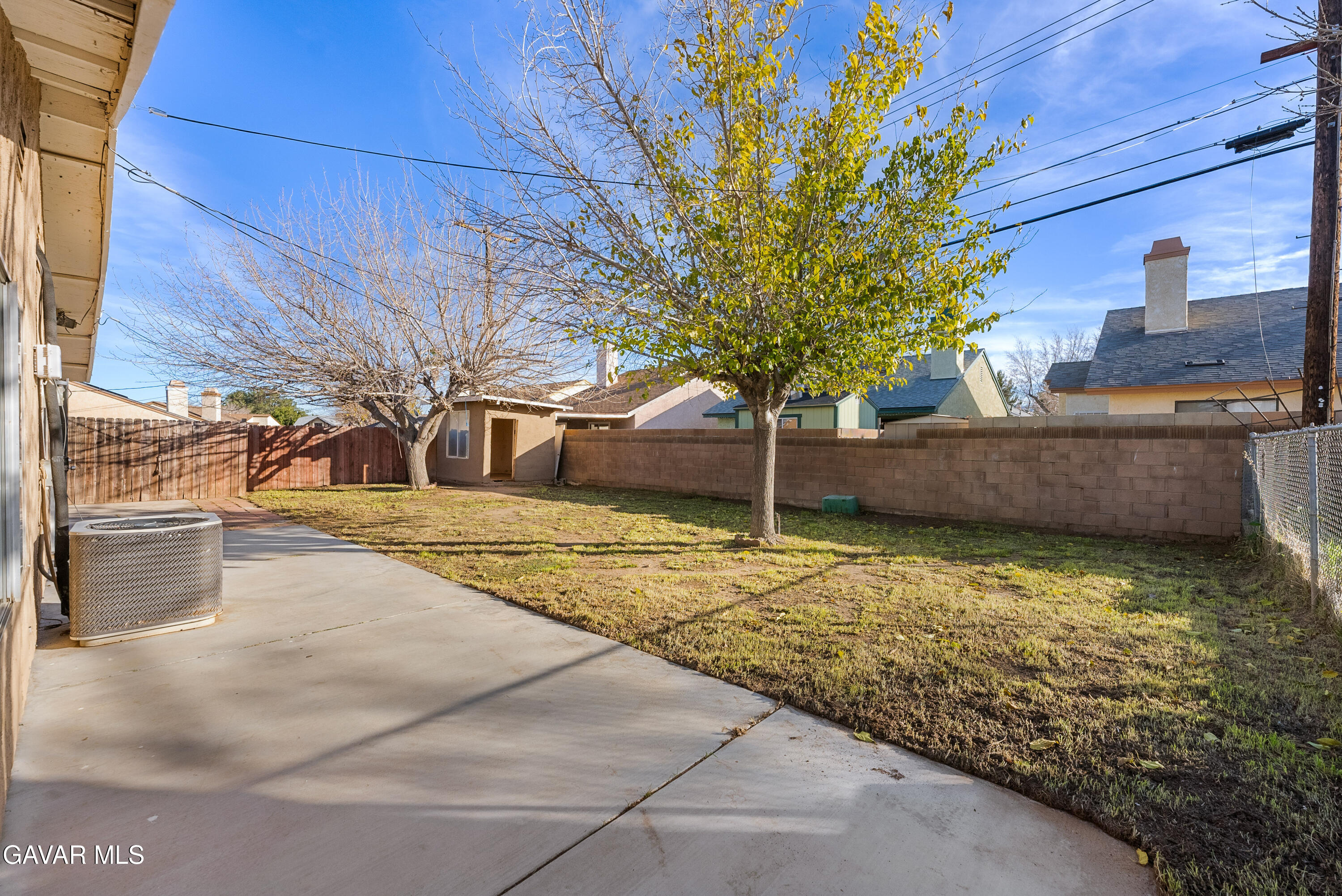 1252 East Ave R 6 Palmdale, CA 93550 - Photo 32 of 40 E Ave R6-39