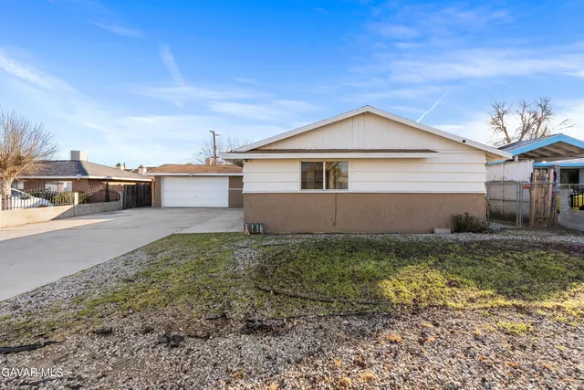 $429,000 | 1252 East Ave R 6, Palmdale, CA 93550
