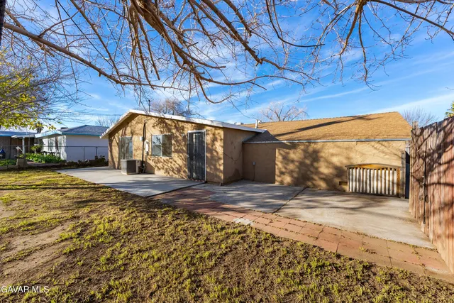 $429,000 | 1252 East Ave R 6, Palmdale, CA 93550