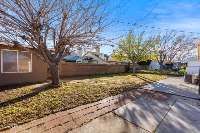 $429,000 | 1252 East Ave R 6, Palmdale, CA 93550