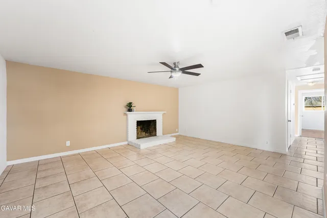 $429,000 | 1252 East Ave R 6, Palmdale, CA 93550