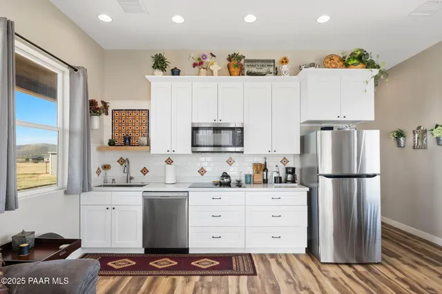 $1,275,000 | 9820 North Echo Ridge Circle, Prescott Valley, AZ 86315