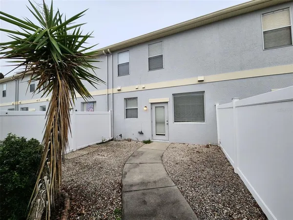 $2,150 | 12654 Langstaff Drive, Windermere, FL 34786