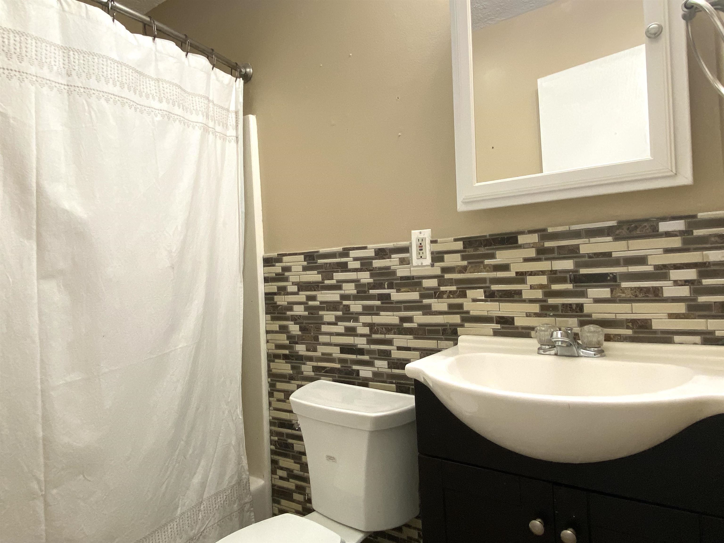 121 Cluff Crossing Road, Unit 30 Salem, NH 03079 - Photo 12 of 14