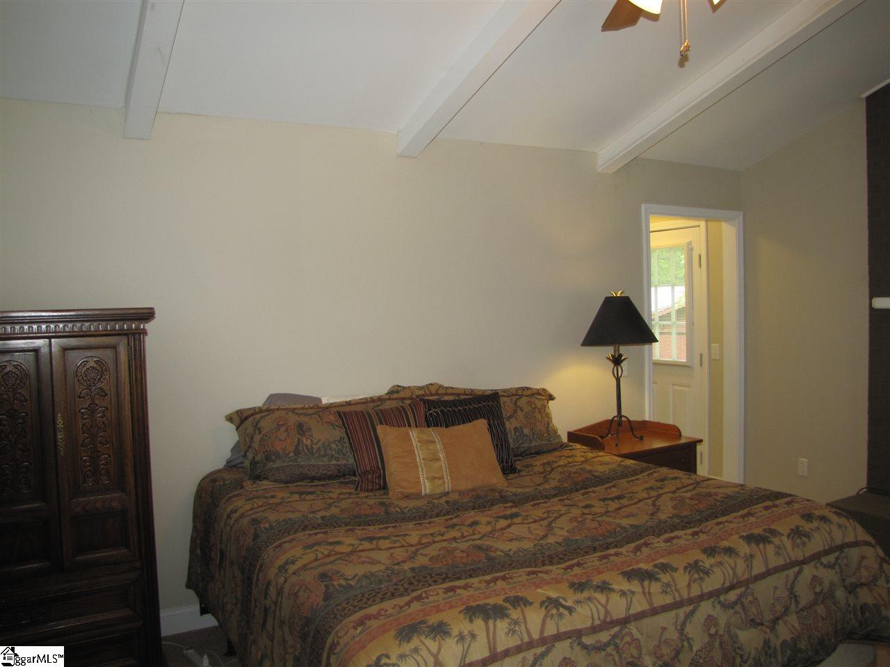 252 Sanders Road Central, SC 29630 - Photo 13 of 36