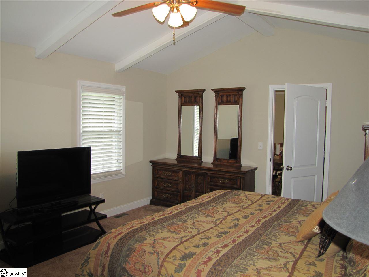 252 Sanders Road Central, SC 29630 - Photo 14 of 36