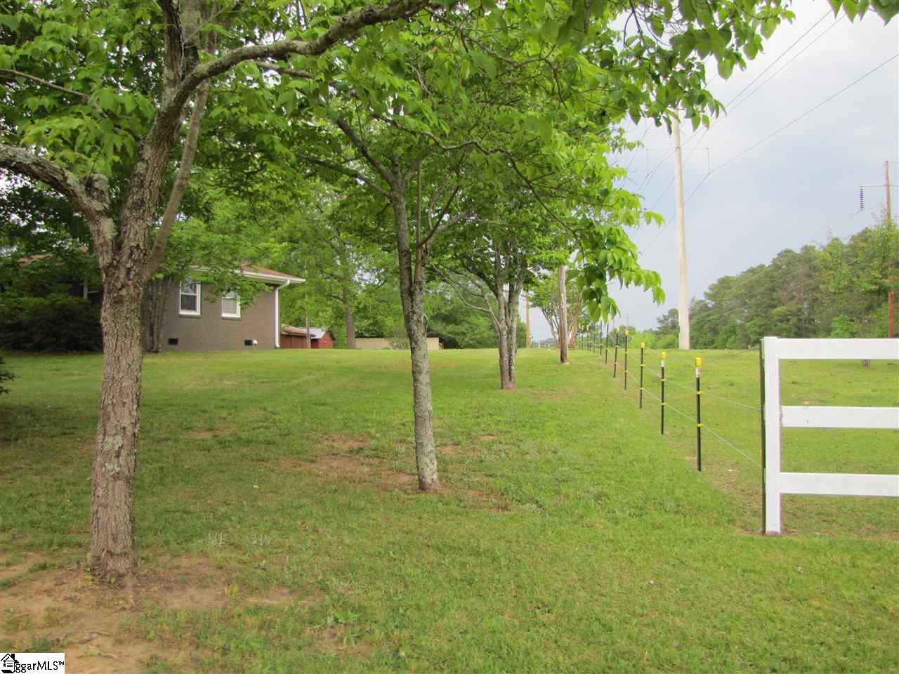 252 Sanders Road Central, SC 29630 - Photo 31 of 36