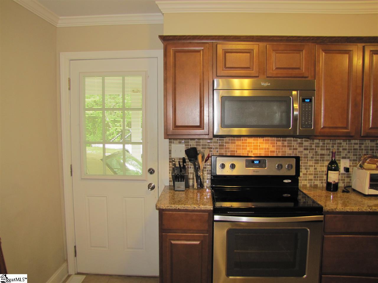 252 Sanders Road Central, SC 29630 - Photo 8 of 36