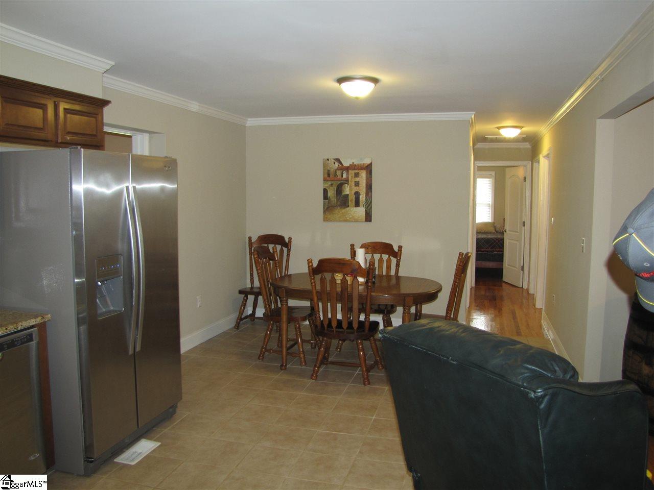 252 Sanders Road Central, SC 29630 - Photo 9 of 36