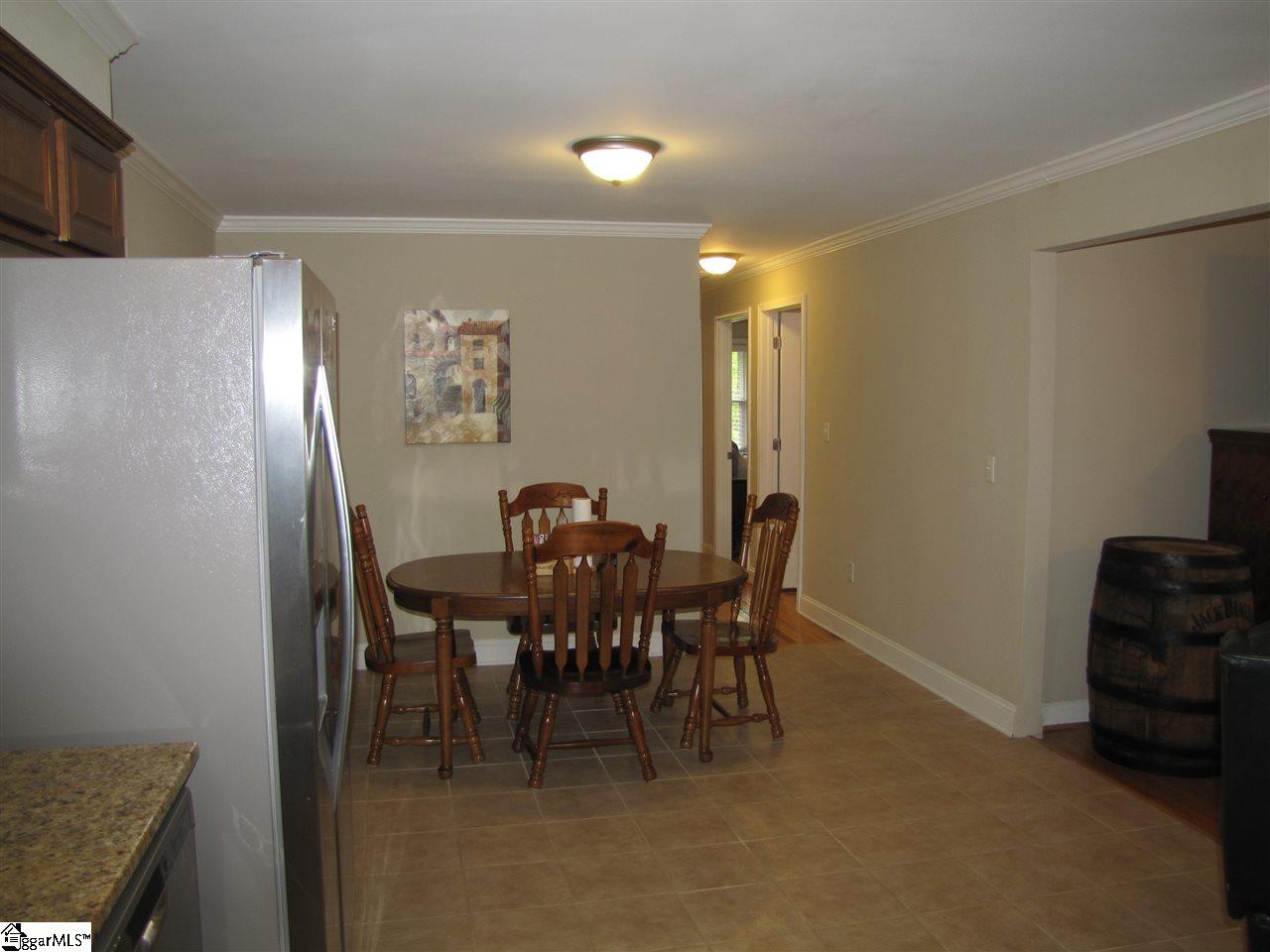 252 Sanders Road Central, SC 29630 - Photo 10 of 36