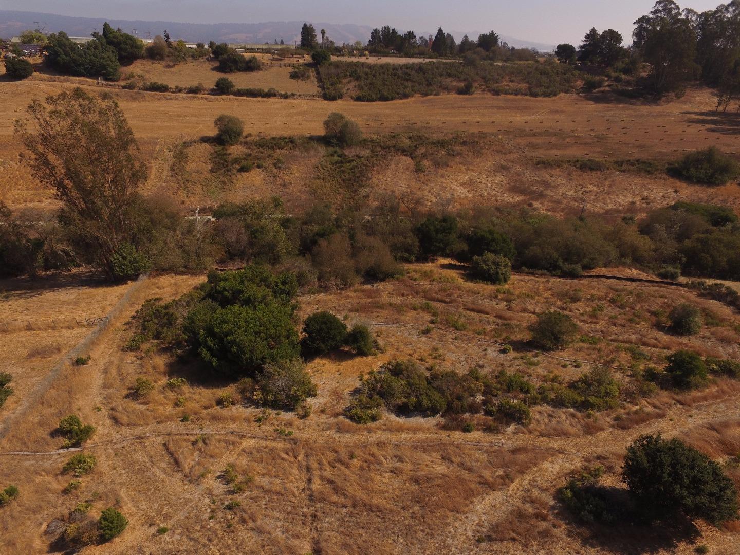 90 Old Adobe Road Watsonville, CA 95076 - Photo 18 of 22