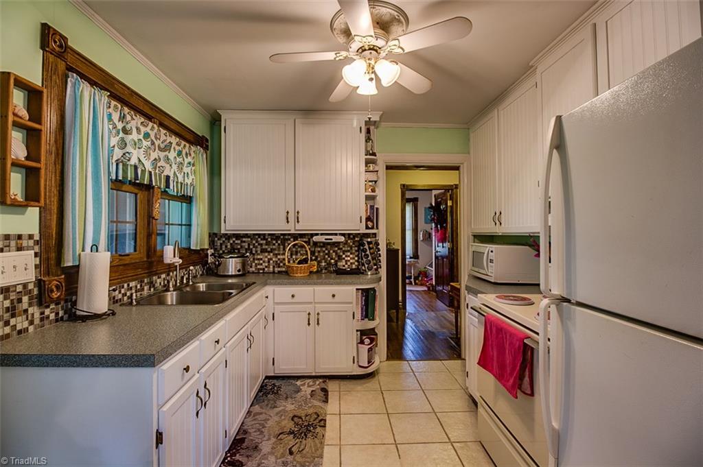 128 Shamrock Road Asheboro, NC 27203 - Photo 10 of 26 Gallery Image 10