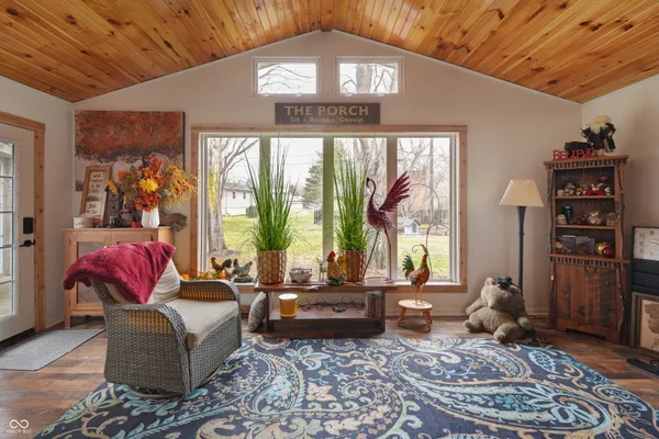 $350,000 | 4226 Roselawn Avenue, Columbus, IN 47203