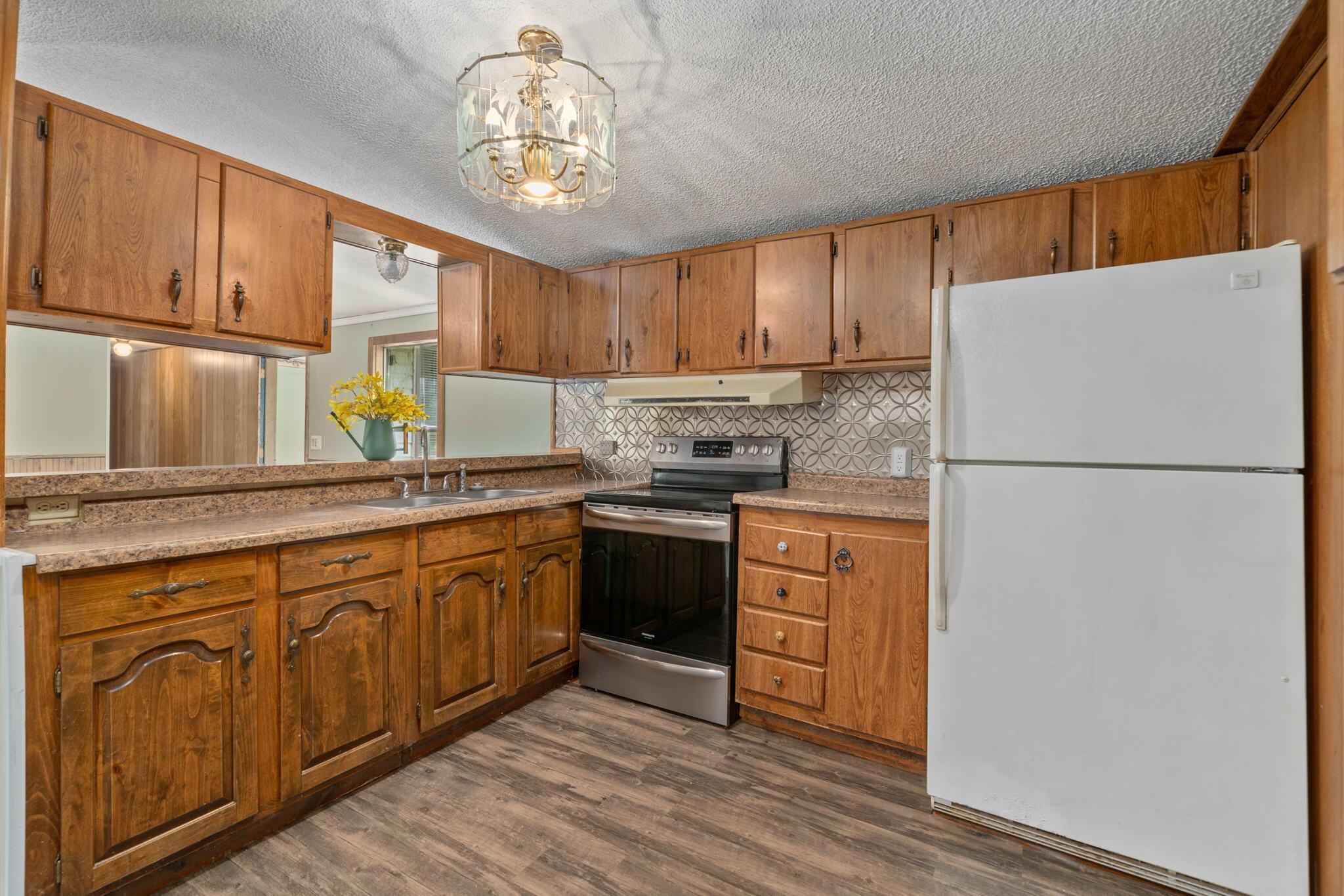 14268 Old McArthur Road Logan, OH 43138 - Photo 12 of 62 13-web-or-mls-DSC08634