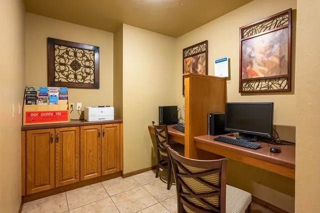 $118,000 | 4940 North Landmark Circle, Unit 3232, Egg Harbor, WI 54209