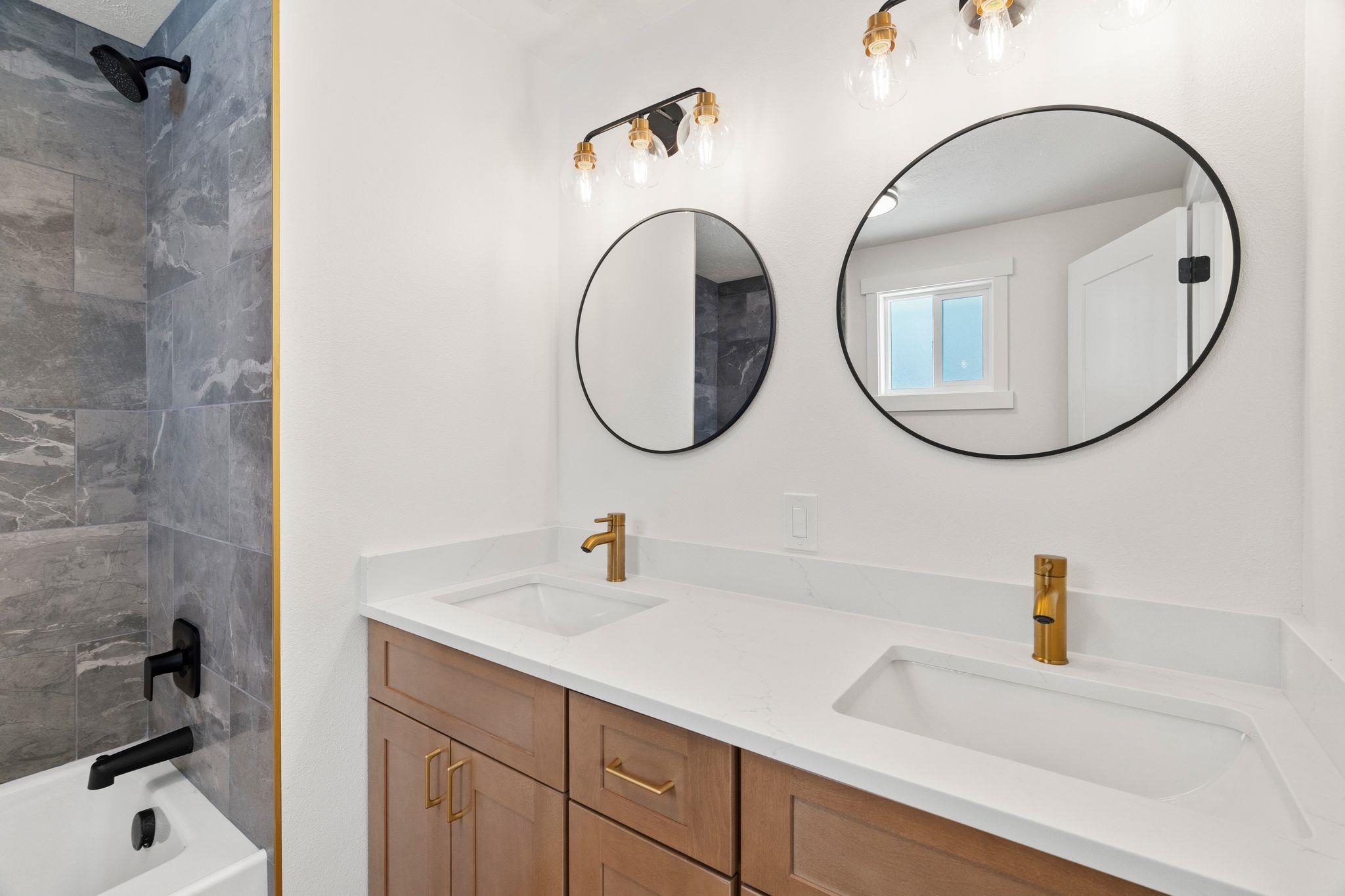4217 North Vercler Road Spokane Valley, WA 99216 - Photo 16 of 44 Gallery Image 16