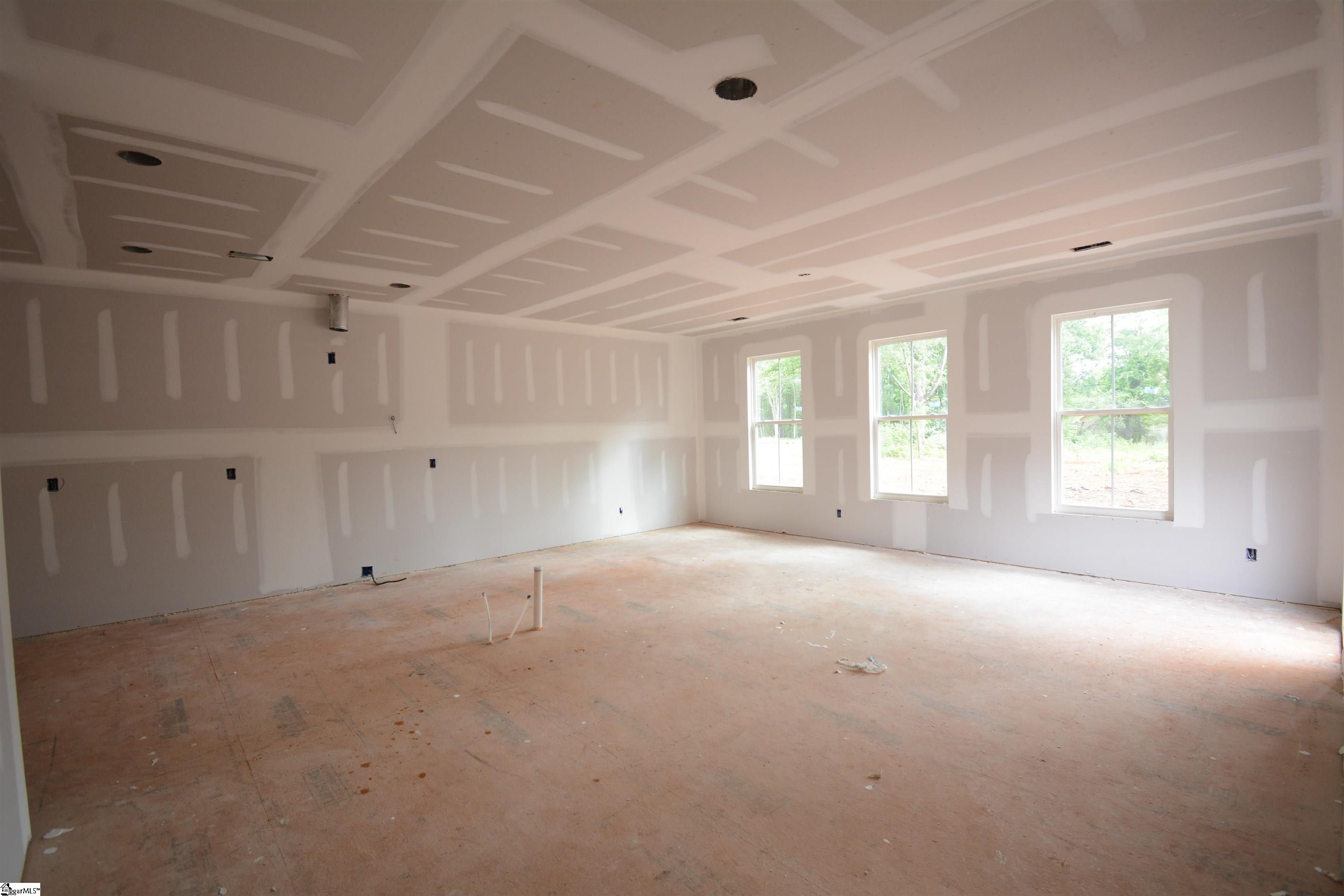 1249 Owens Road Greer, SC 29651 - Photo 8 of 26 Gallery Image 8