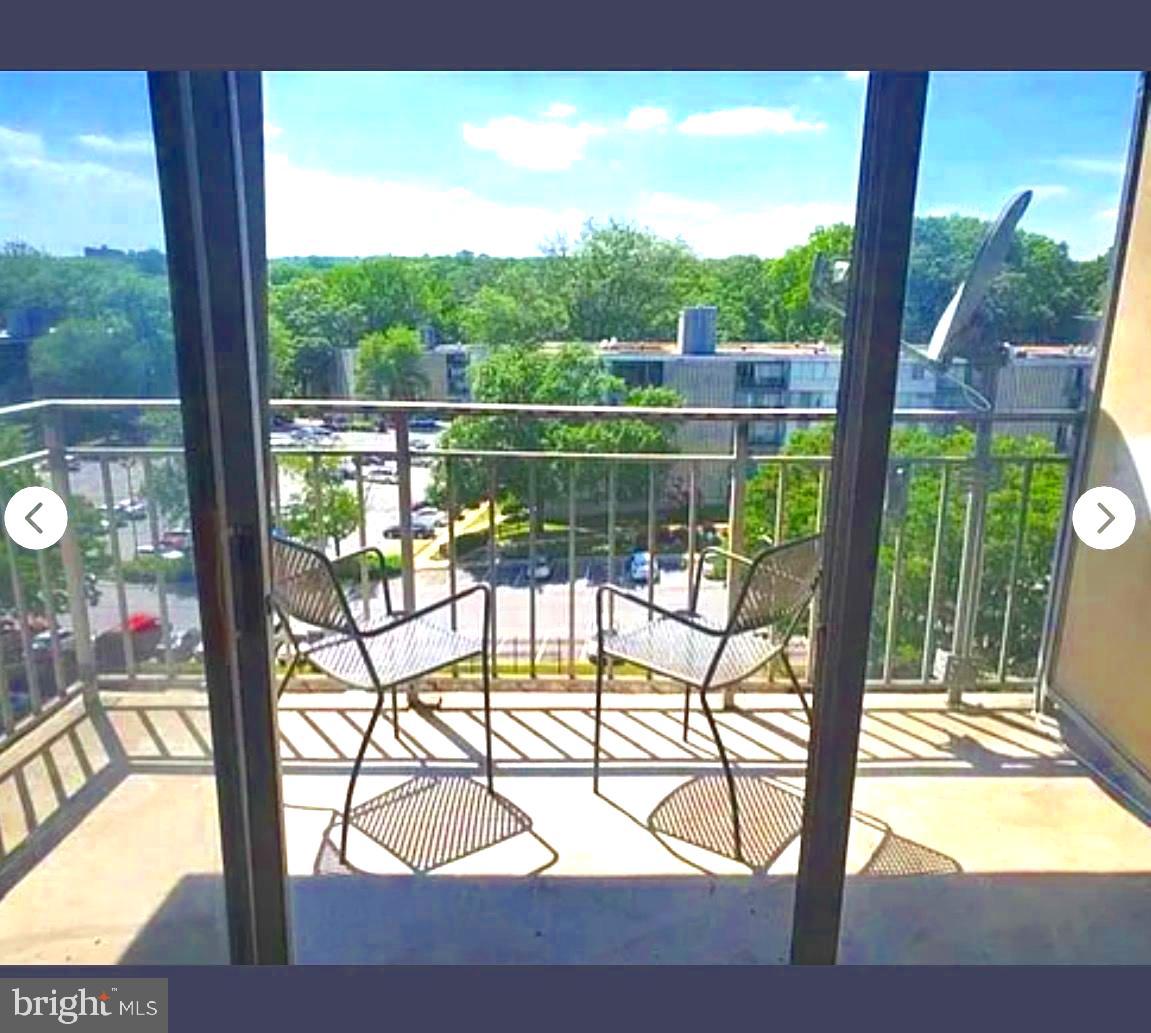 1836 Metzerott Road, Unit 916 Adelphi, MD 20783 - Photo 6 of 42