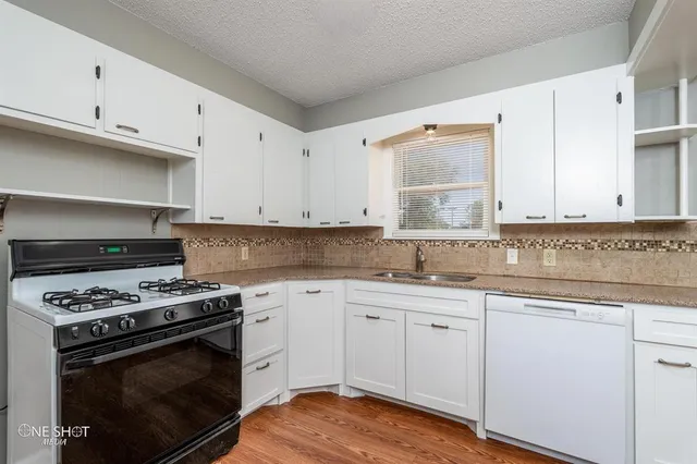 $1,400 | 1002 South San Jose Drive, Abilene, TX 79605