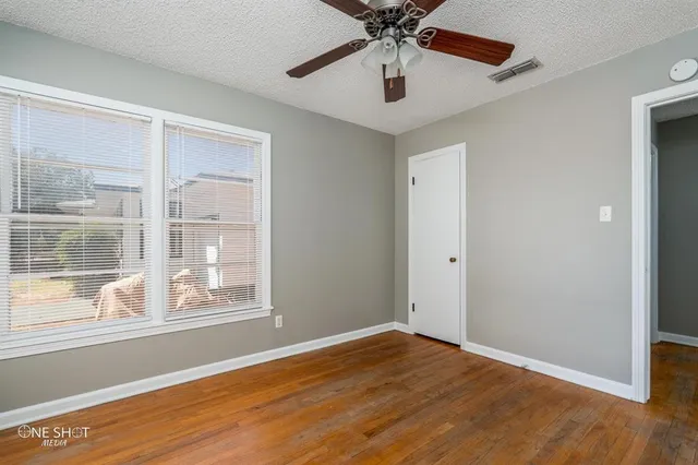 $1,400 | 1002 South San Jose Drive, Abilene, TX 79605