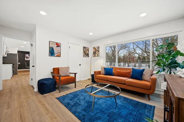 $525,000 | 7216 North Mohawk Avenue, Glendale, WI 53217