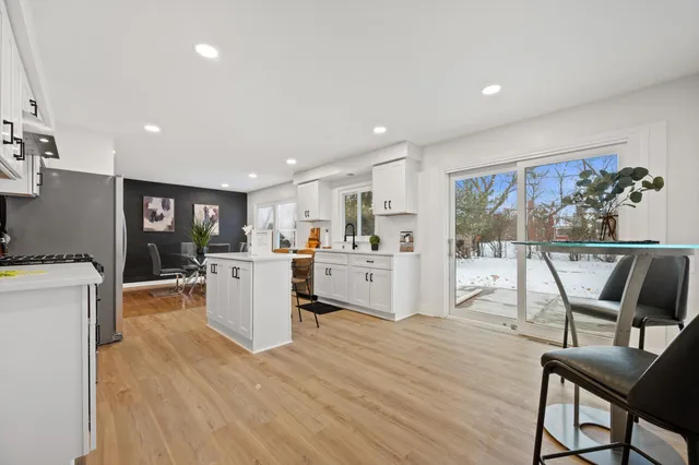 $525,000 | 7216 North Mohawk Avenue, Glendale, WI 53217