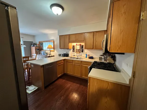 $290,000 | 47 D Rolling Oaks Road, Sugar Grove, IL 60554