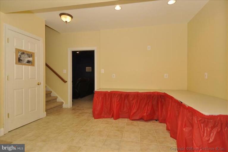 23100 Persimmon Ridge Road Clarksburg, MD 20871 - Photo 14 of 26 Finished Lower Level