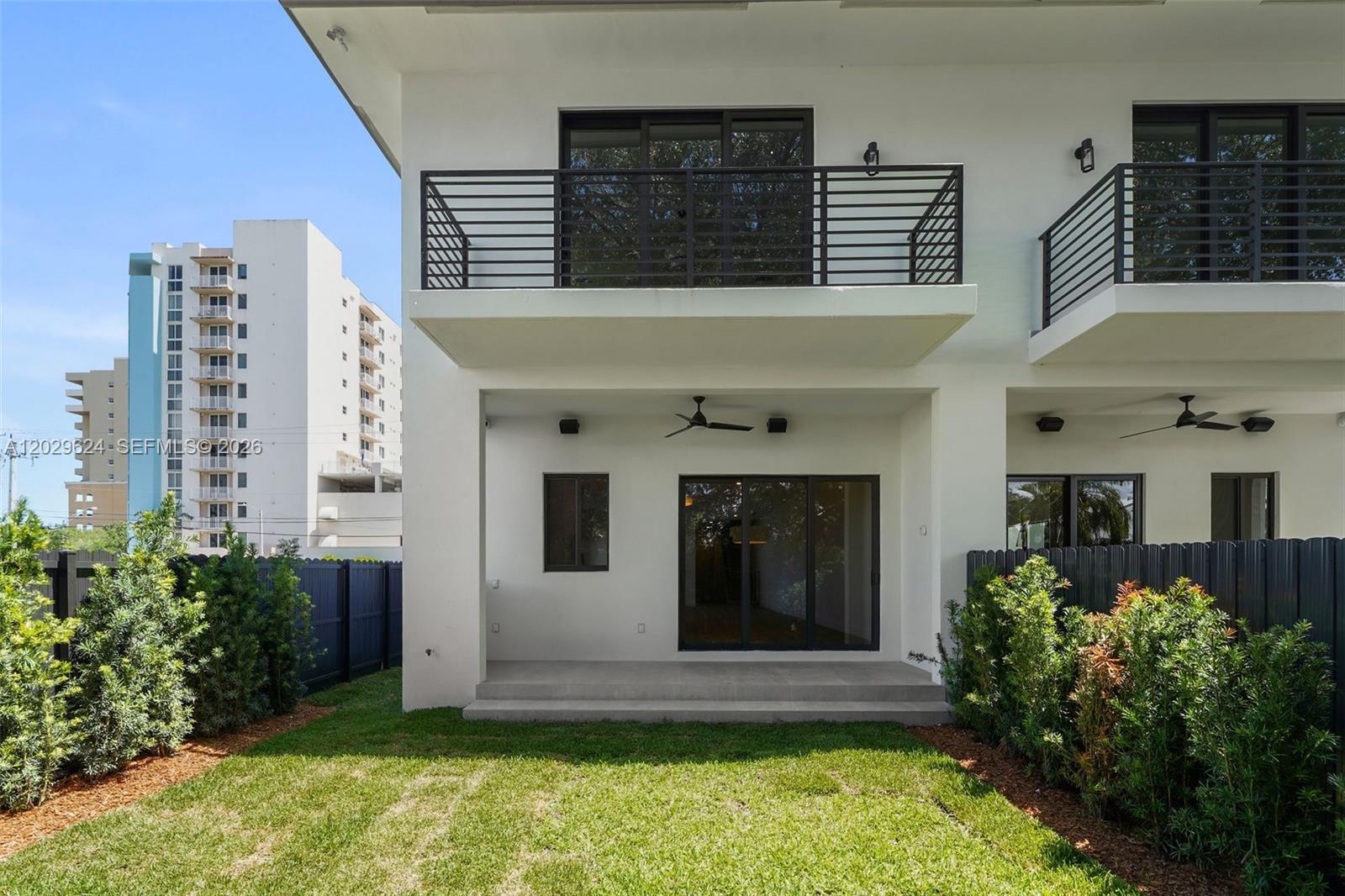 2735 Southwest 23rd Terrace Miami, FL 33145 - Photo 50 of 54