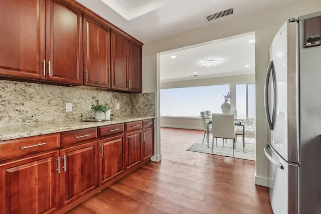 $1,488,888 | 20 Palisades Drive, Daly City, CA 94015