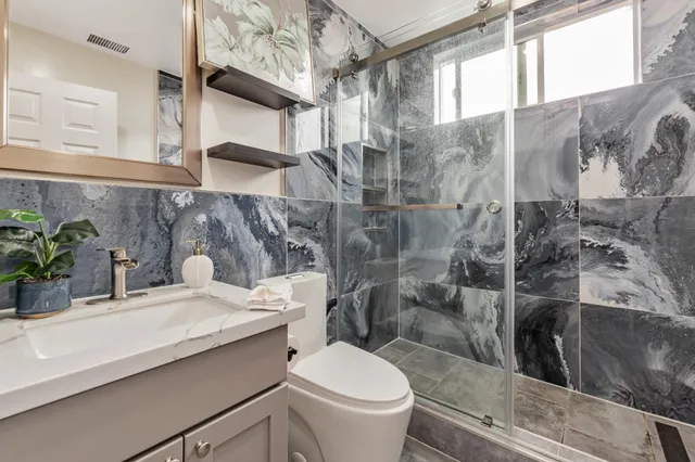 $1,488,888 | 20 Palisades Drive, Daly City, CA 94015