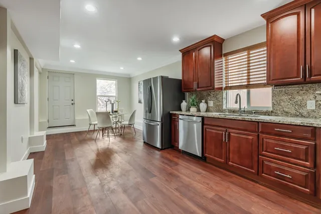 $1,488,888 | 20 Palisades Drive, Daly City, CA 94015