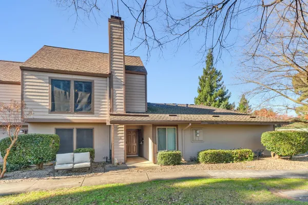 $369,900 | 112 Touchstone Place, West Sacramento, CA 95691