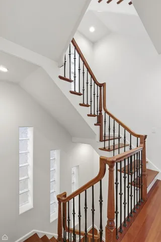 $12,995 | 952 North Racine Avenue, Chicago, IL 60642