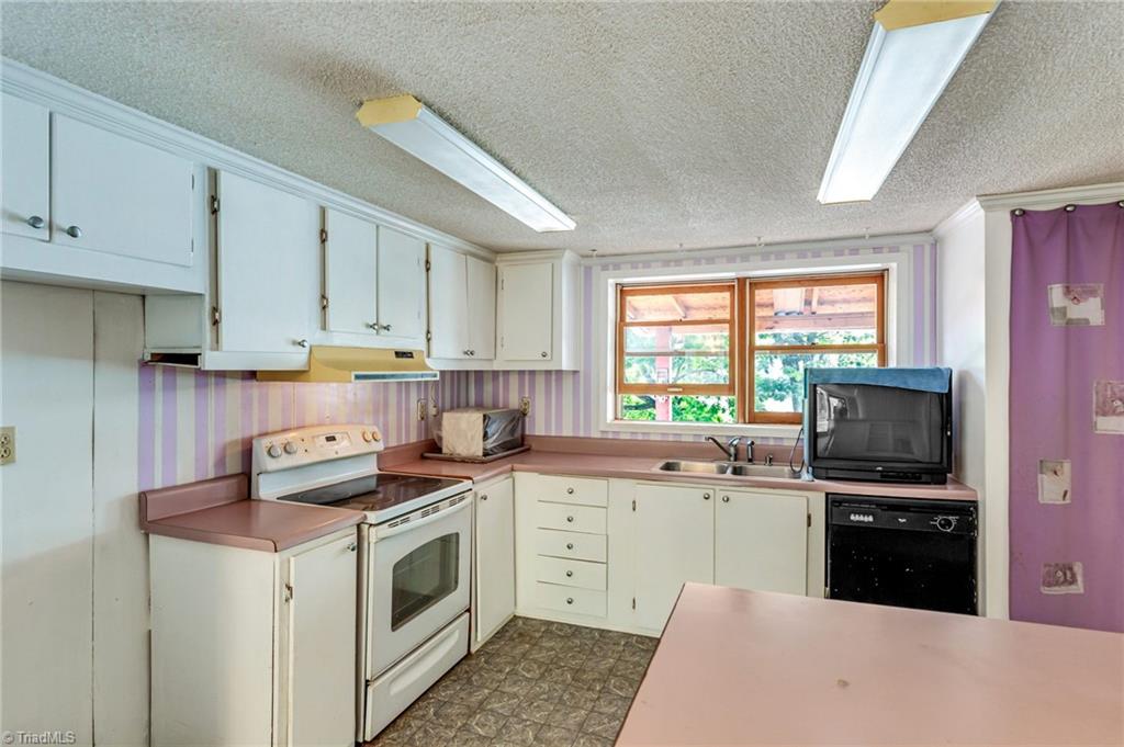 425 Shore Acres Road Salisbury, NC 28146 - Photo 21 of 50 Gallery Image 21