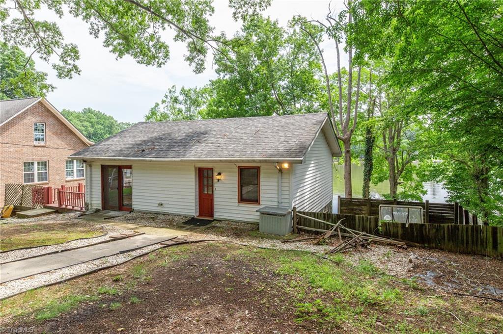 425 Shore Acres Road Salisbury, NC 28146 - Photo 8 of 50 Gallery Image 8