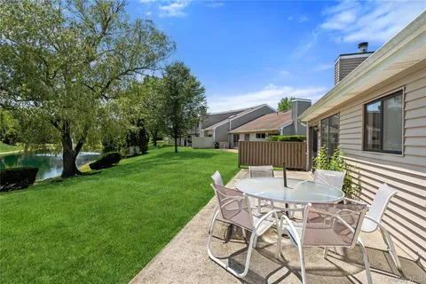 $599,000 | 91 Hidden Ponds Circle, Smithtown, NY 11787