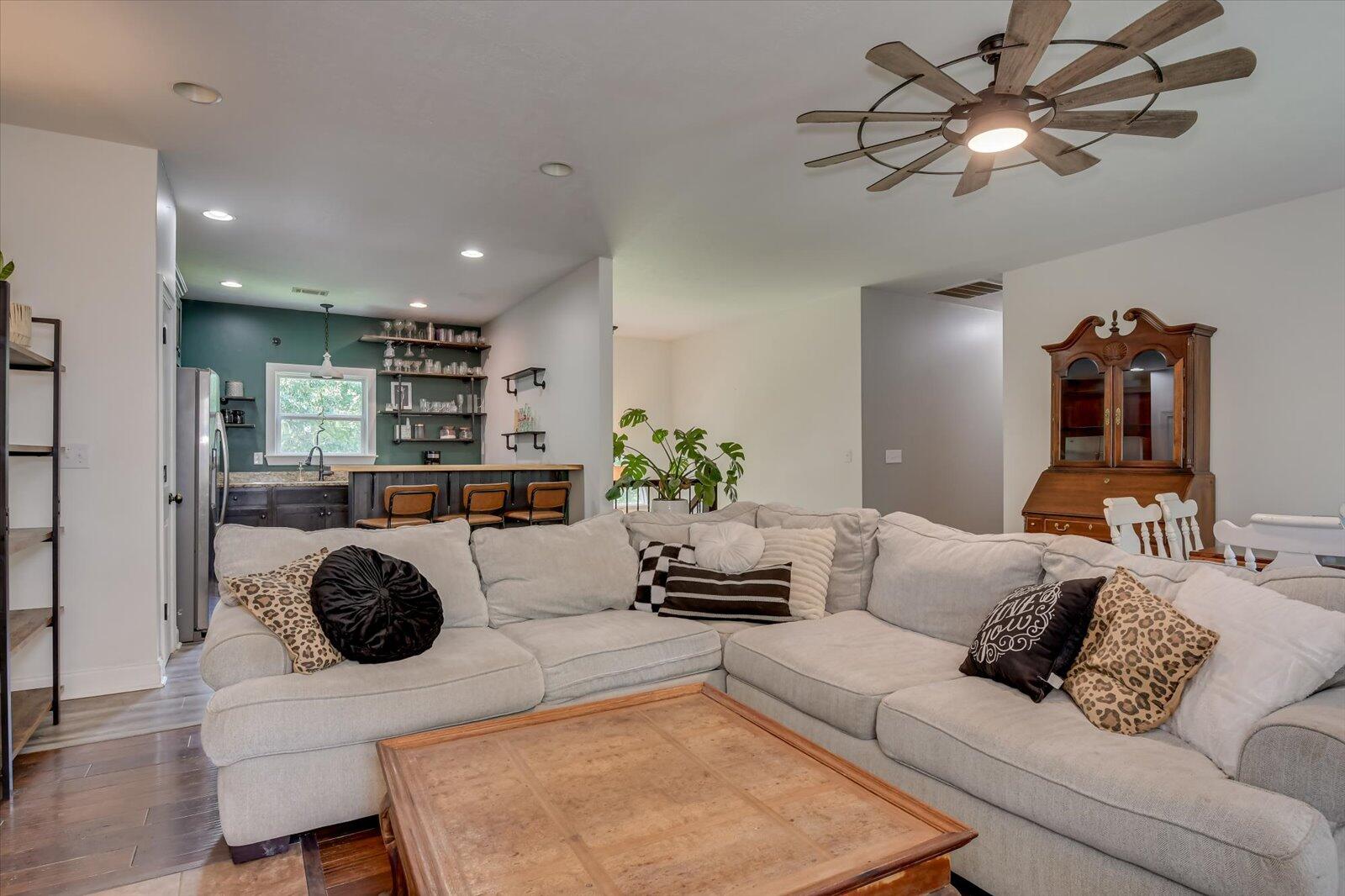 6494 Washington Road Appling, GA 30802 - Photo 12 of 51 12-112