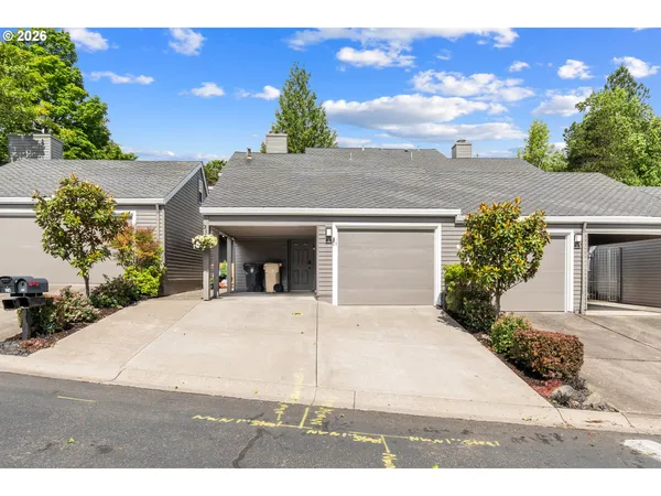 $590,000 | 31 Greenridge Court, Lake Oswego, OR 97035