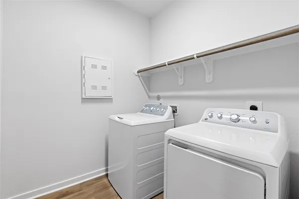 $2,880 | 3035 Dovedale Street, Pearland, TX 77584