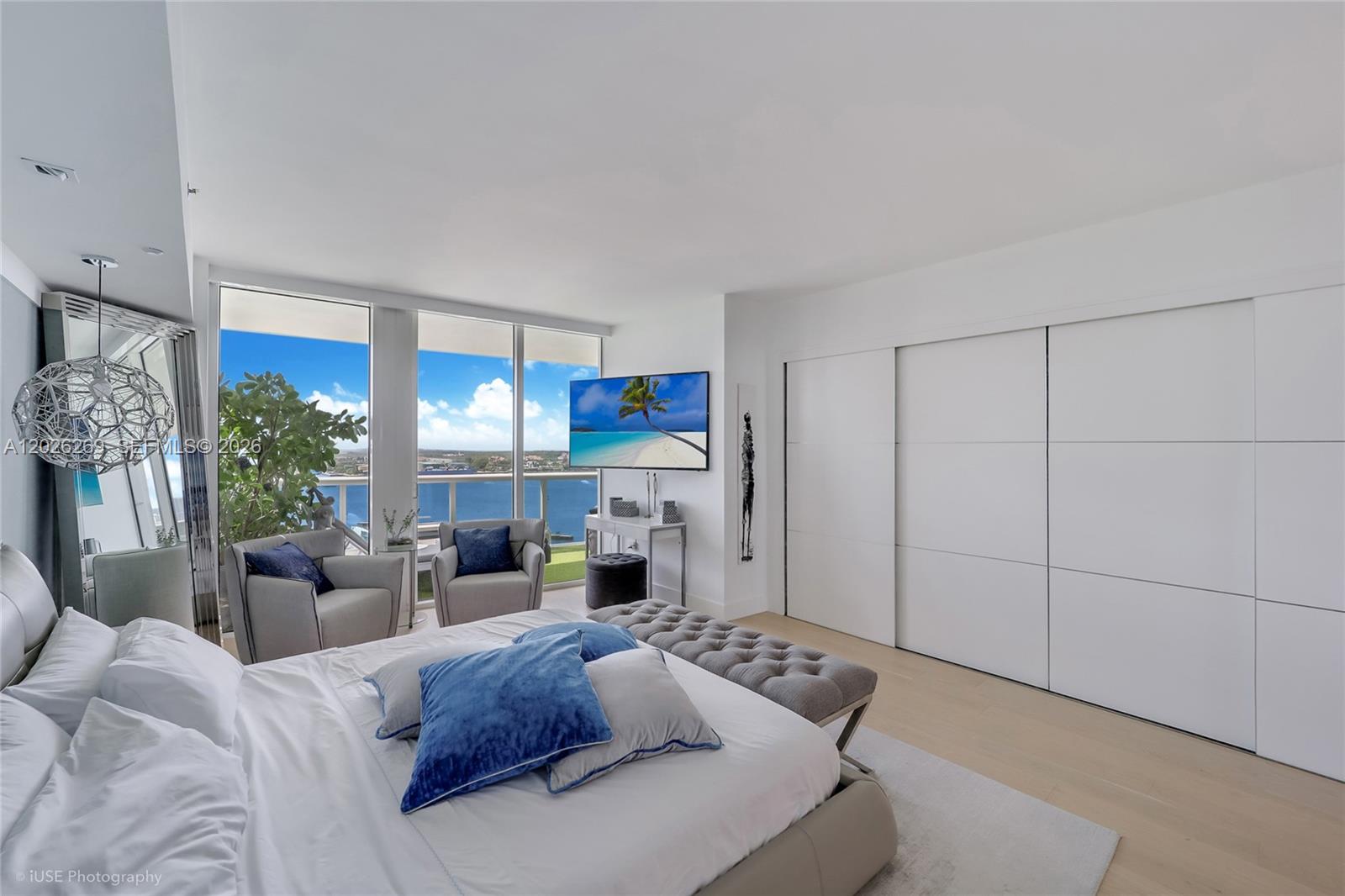 400 Alton Road, Unit 1506 Miami Beach, FL 33139 - Photo 9 of 23