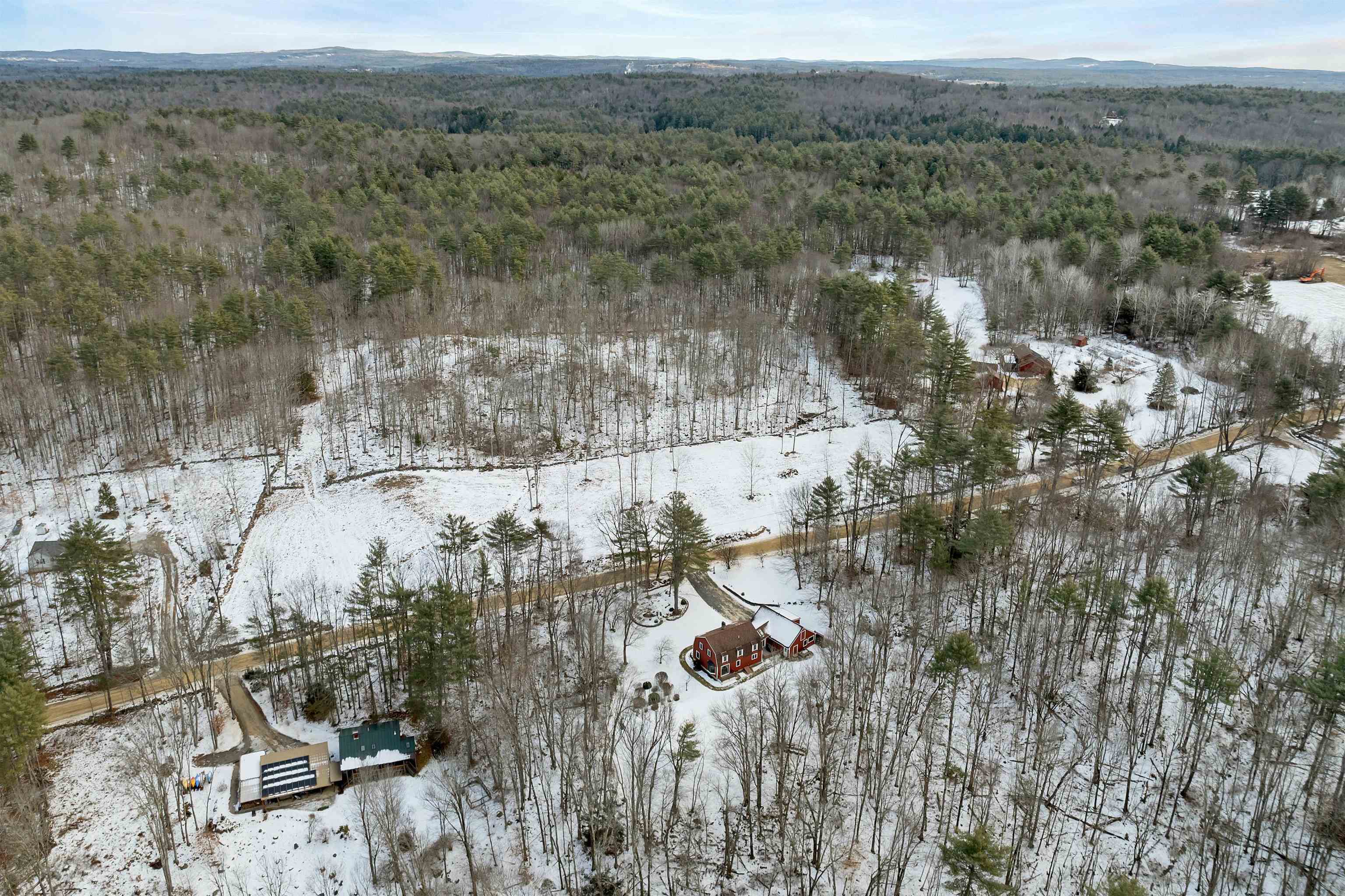 194 Morrill Road Canterbury, NH 03224 - Photo 15 of 32