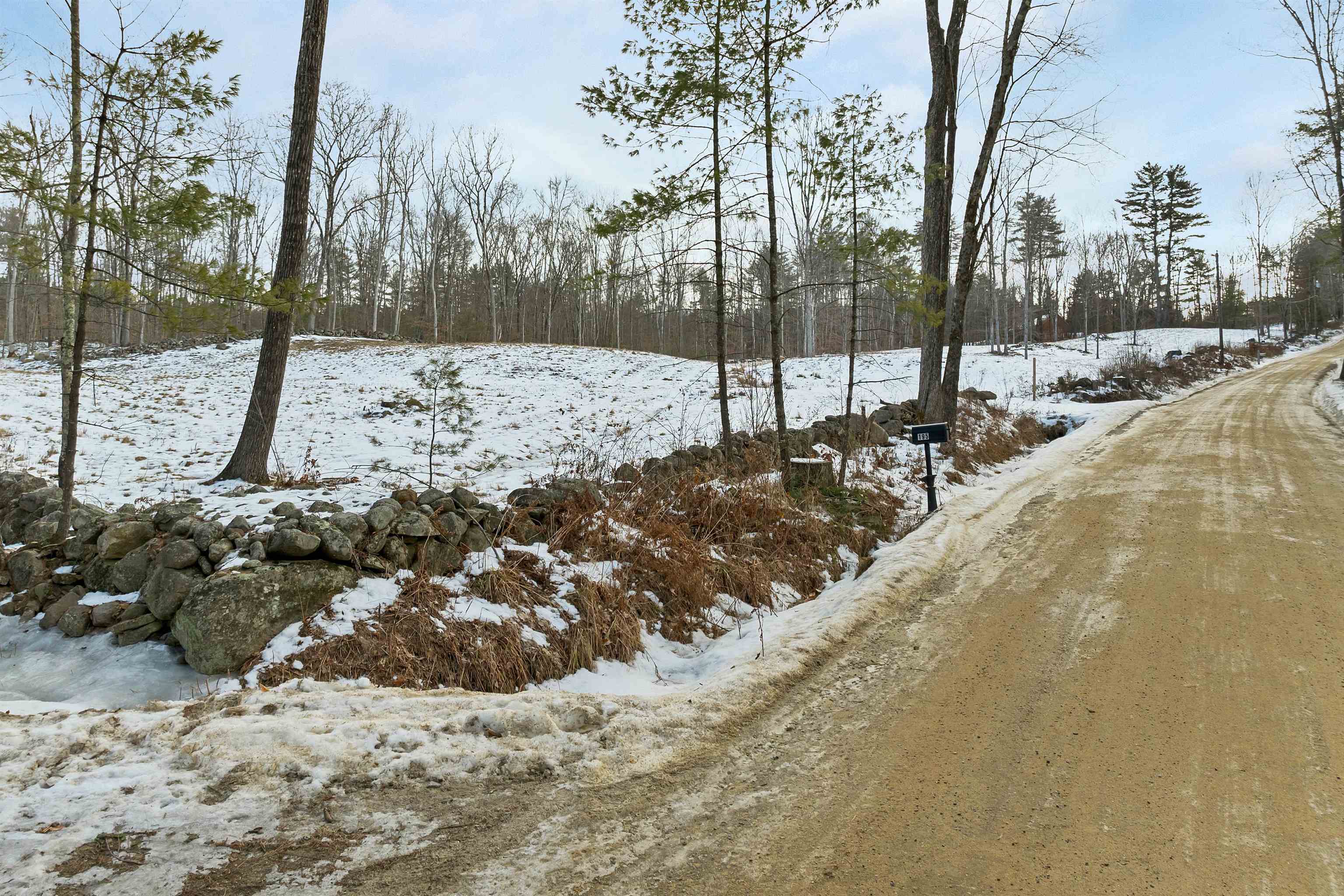 194 Morrill Road Canterbury, NH 03224 - Photo 8 of 32