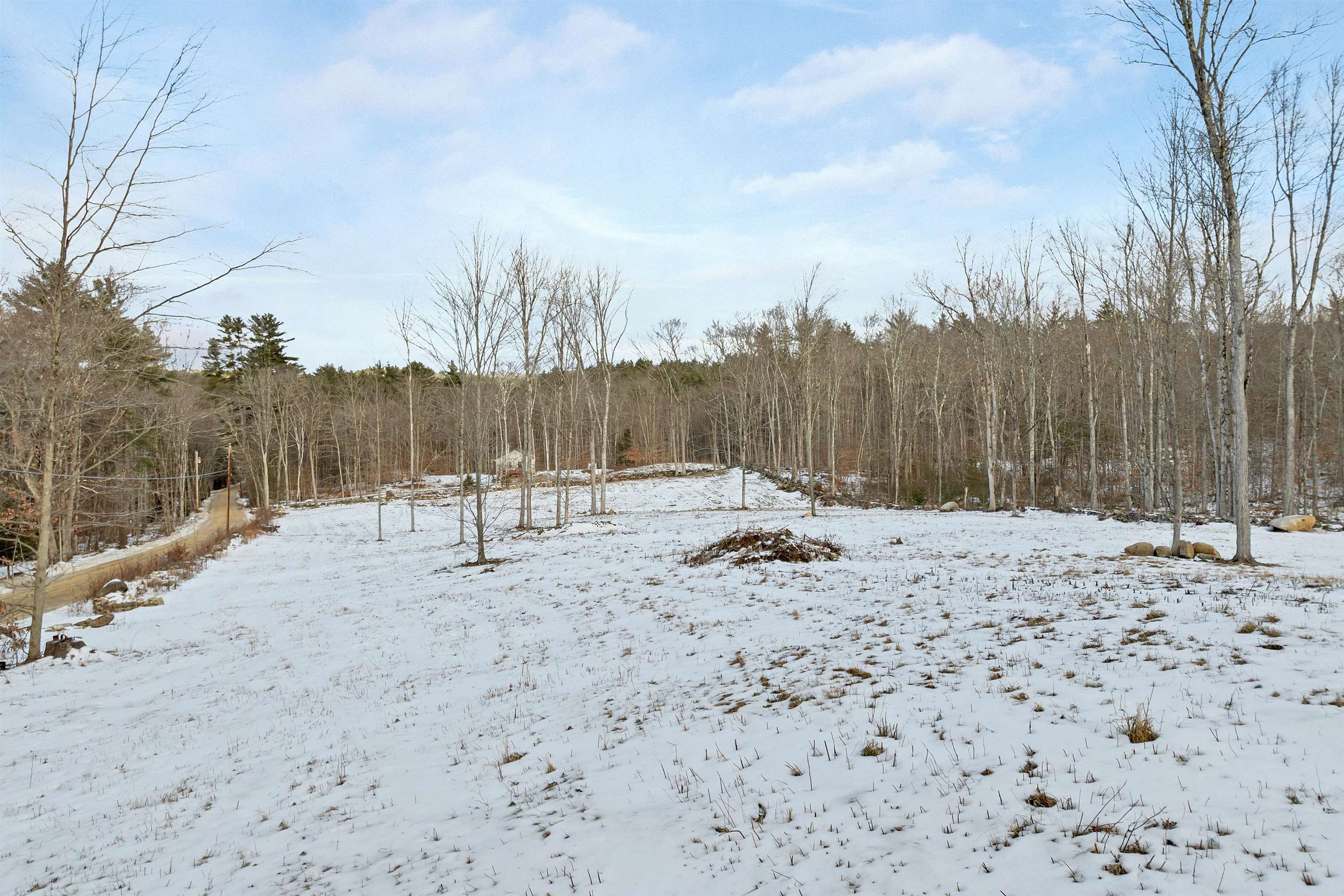 194 Morrill Road Canterbury, NH 03224 - Photo 9 of 32