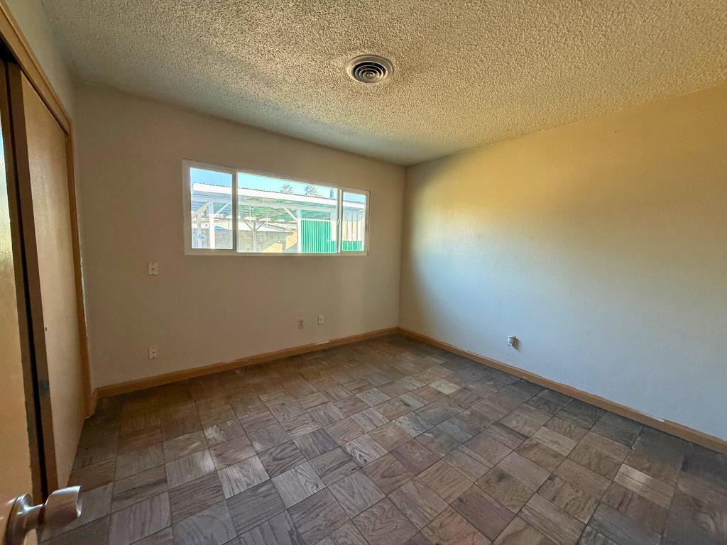 1123 Sutter Avenue Modesto, CA 95351 - Photo 9 of 19