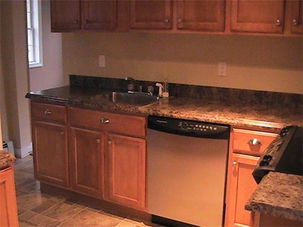 14-16 Ridge Street Andover, MA 01810 - Photo 4 of 23 Gallery Image 4